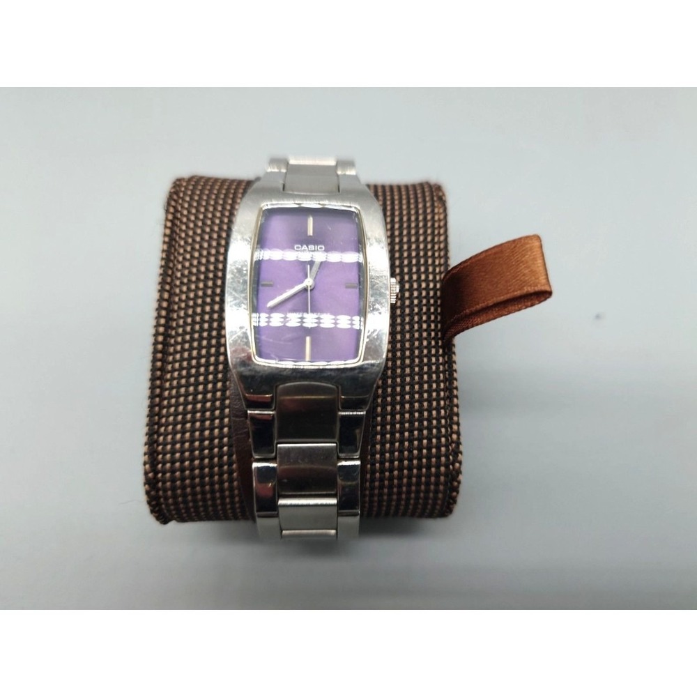 Casio Wristwatch Purple Dial Silver Tone Link Bracelet OS 148581-4